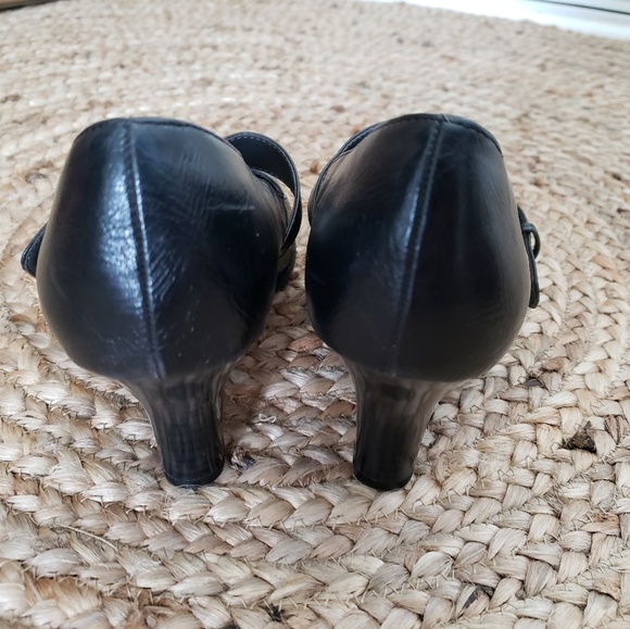 SOLD-Aerosoles Mary Jane Pumps - Picture 3 of 4